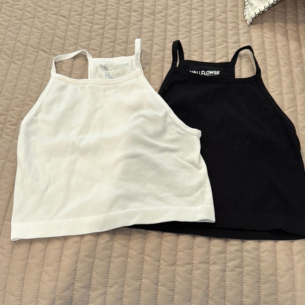Wallflower White Ribbed Halter Top